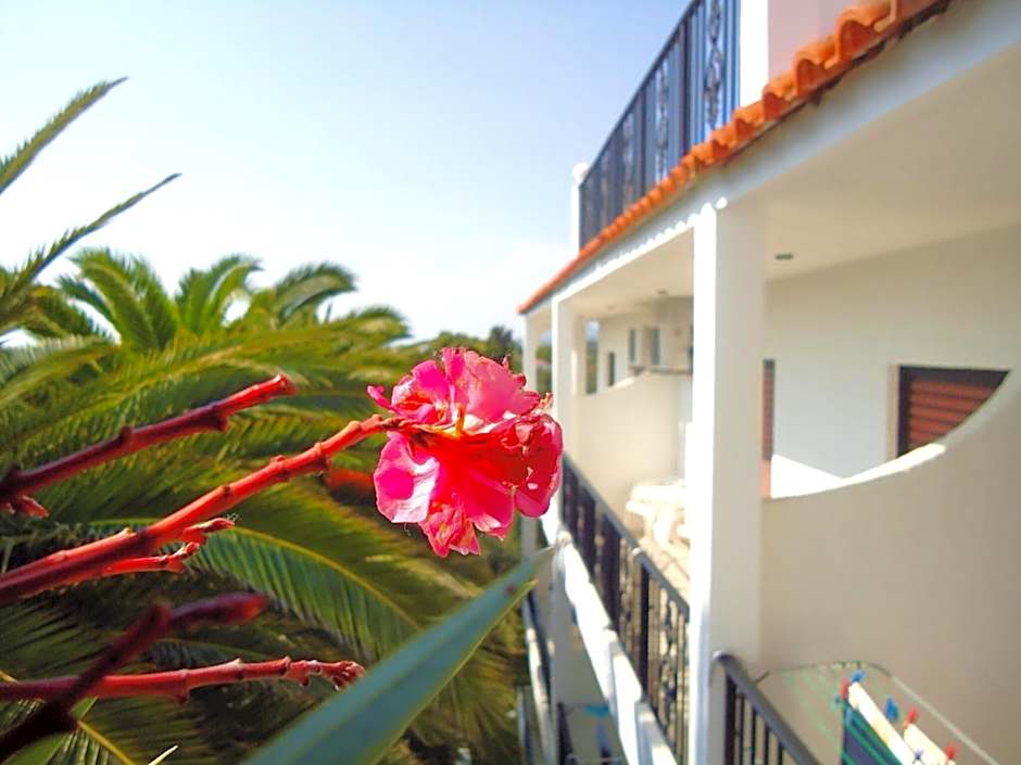 IONIAN SUITES by Bruskos