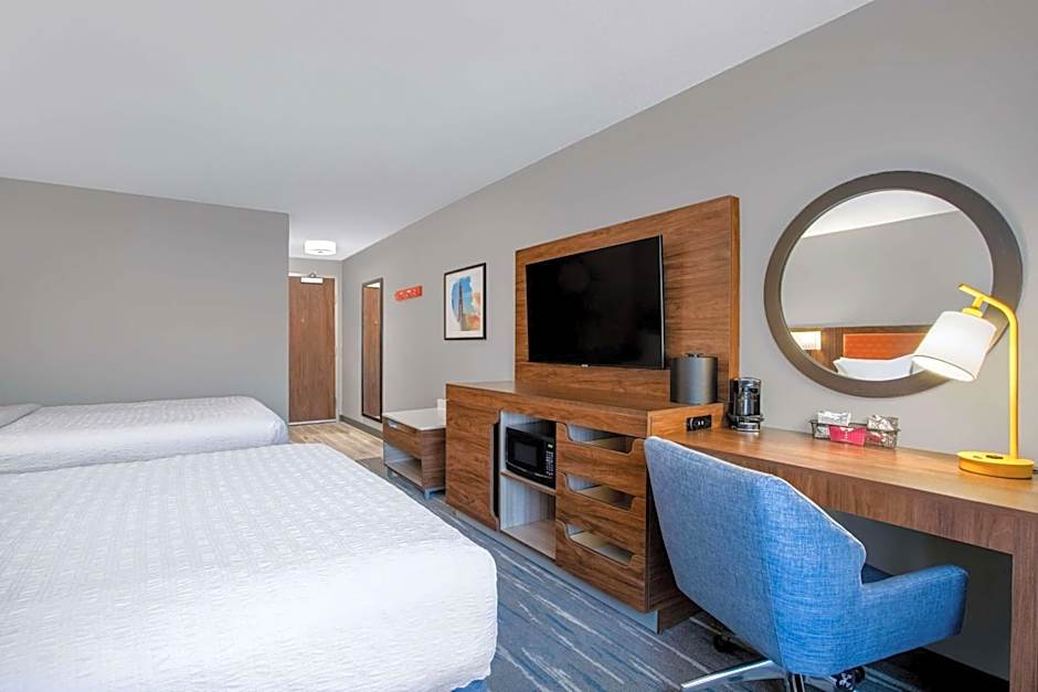 Hampton Inn By Hilton & Suites Muncie