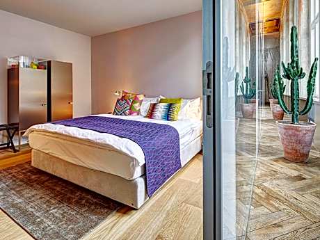 Superior Medium Double Room
