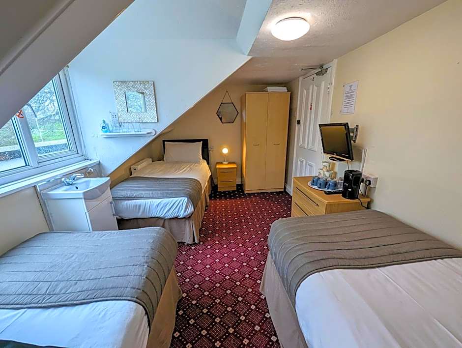 The George Guest House