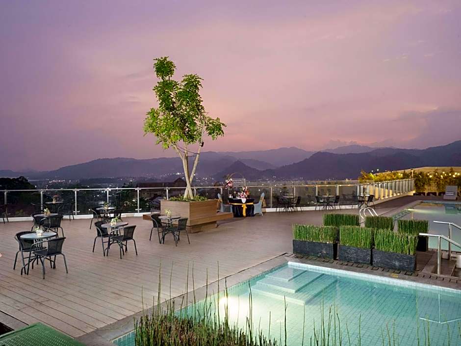 GOLDEN TULIP SPRINGHILL LAMPUNG