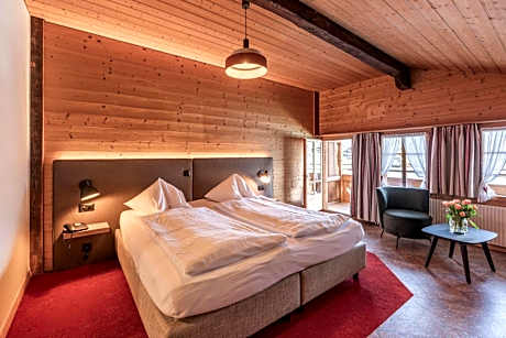 Deluxe Single Room with Lake View