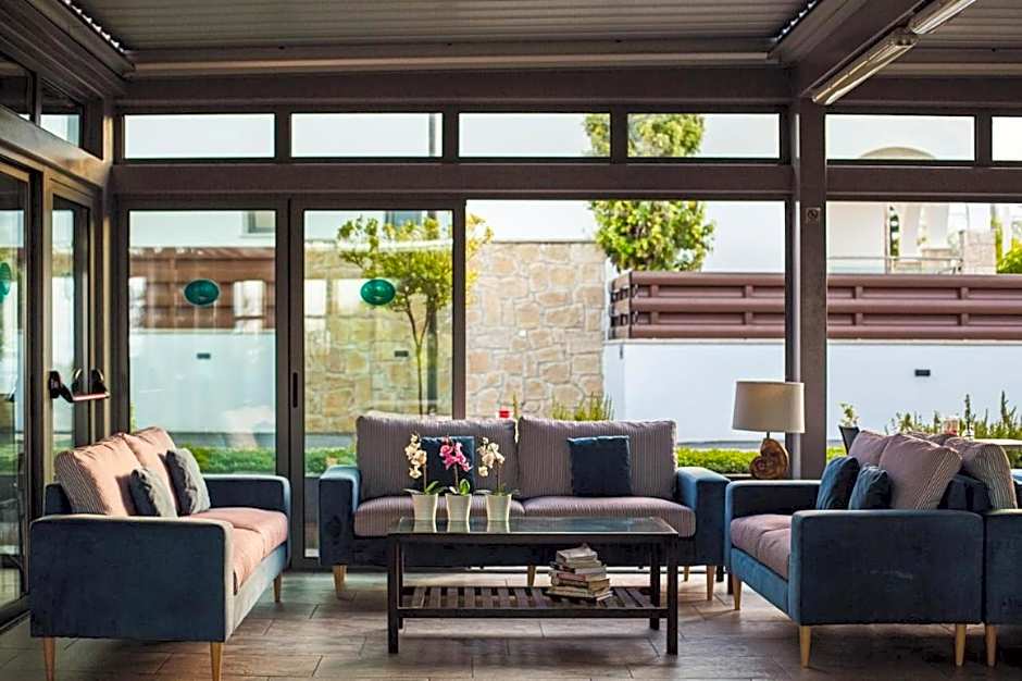 Latchi Escape Hotel and Suites