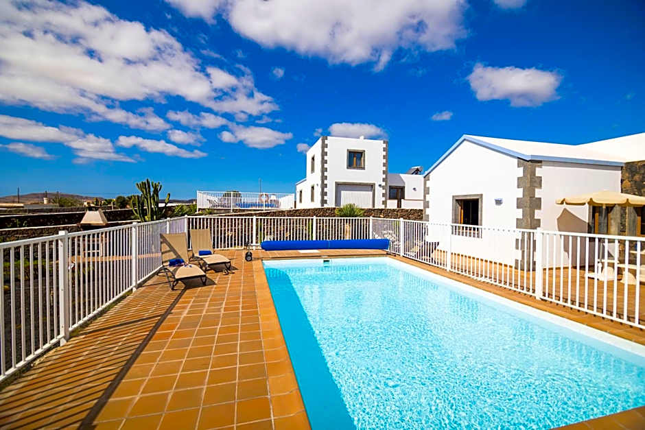Villas & Apartamentos Tao Mazo