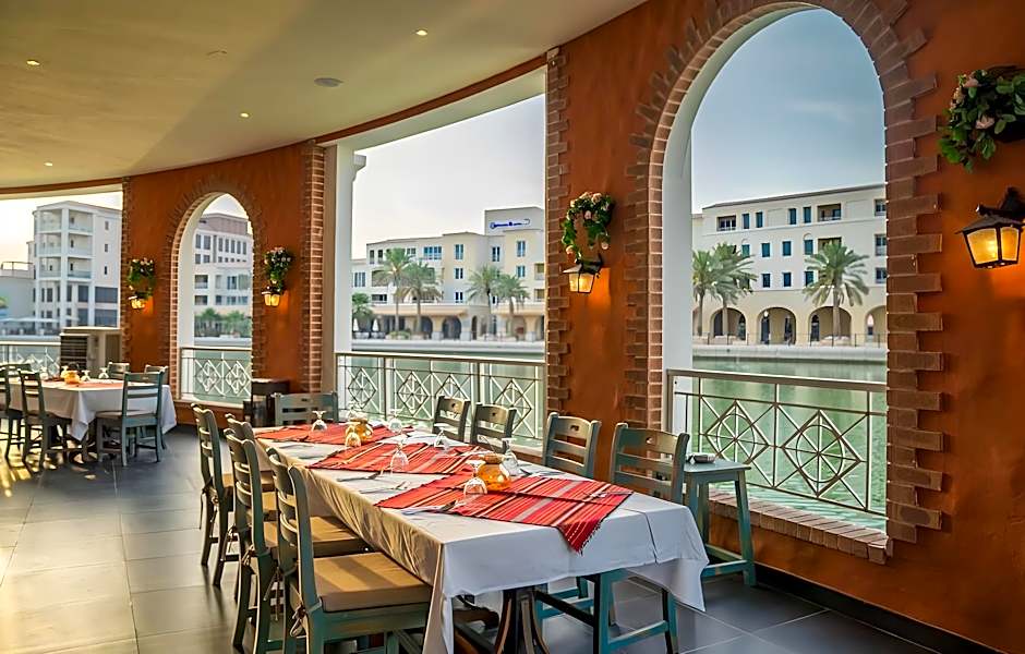 Millennium Lakeview Hotel