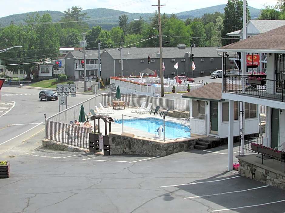 The Lake George Inn