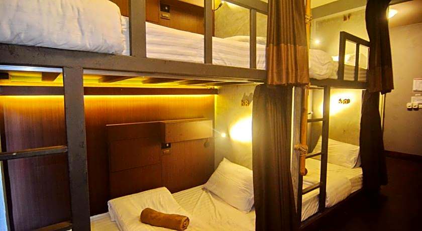 Aha Lanta Cozy Hostel