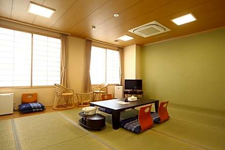 Japanese-Style Room
