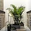 Paradise Flat Witgdl