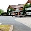 Warwickshire Park Hotel Kenilworth by Belvilla