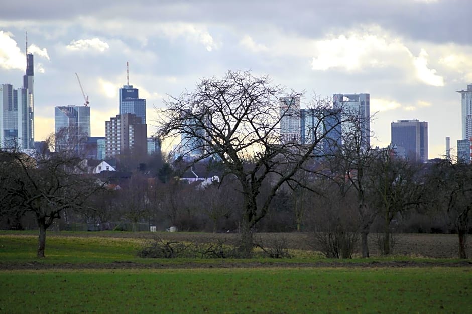 Frankfurt Bed & Breakfast