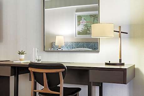 Essential Room
