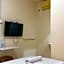 CK Homestay Syariah near Lippo Plaza Jambi Mitra RedDoorz