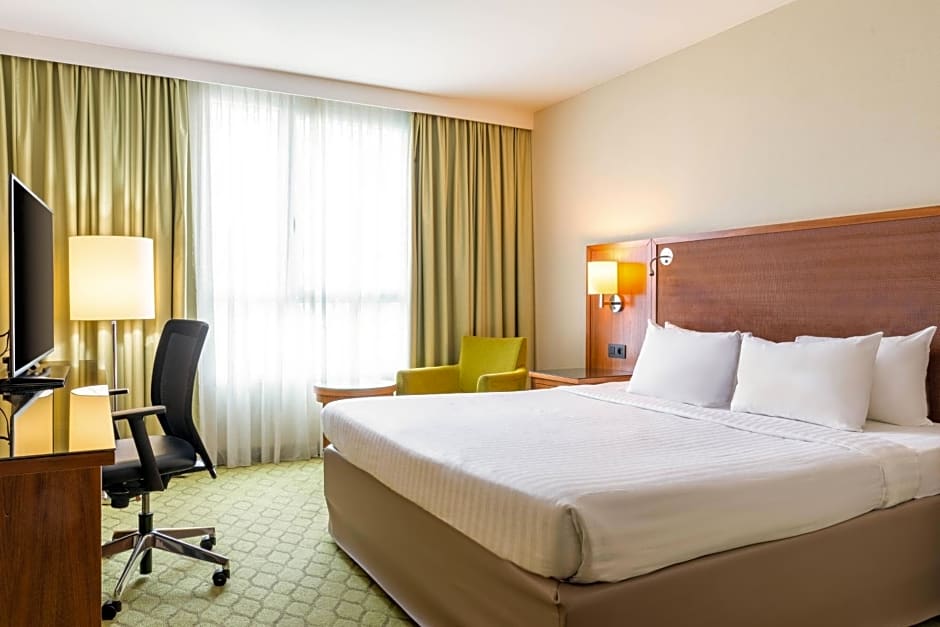 Courtyard by Marriott Paris Saint Denis