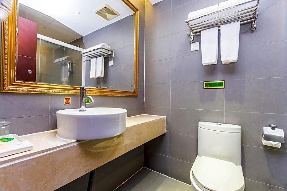 Vienna Hotel Guangzhou Shaheding Metro Station