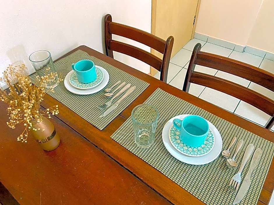 Apto lindo e aconchegante com piscina 202A