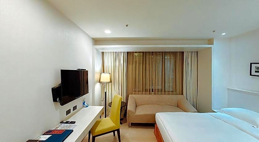 Wemeet Boutique Hotel Pintung