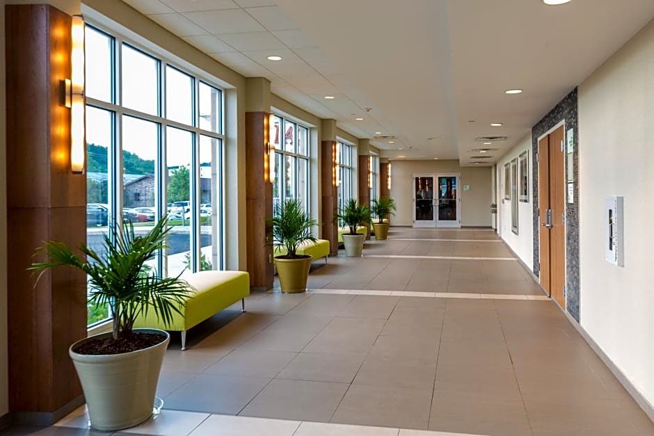 Holiday Inn Morgantown - University Area By IHG