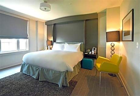 Queen Room