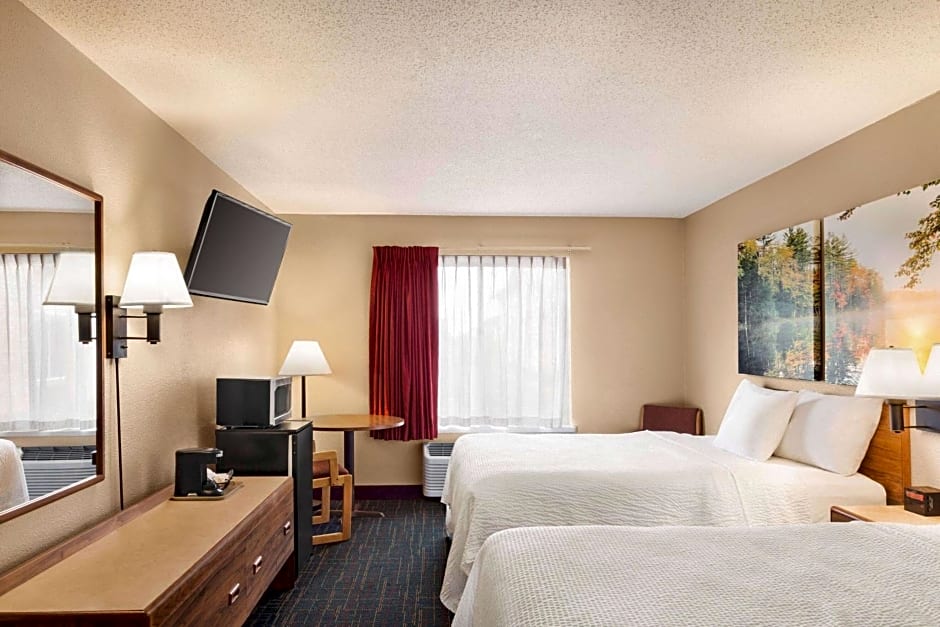 Days Inn by Wyndham Hurley