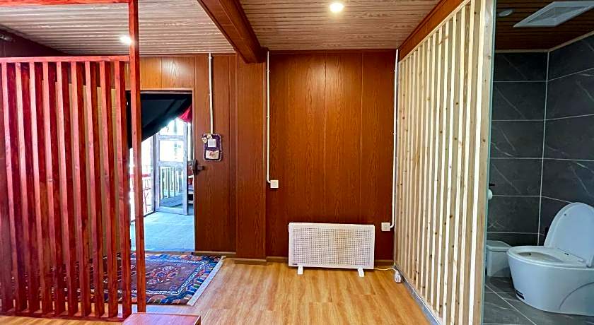 Shangri-La Timeless Inn