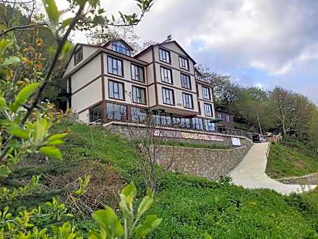 Alya Teras Otel