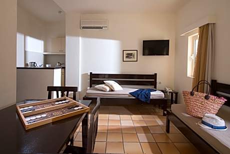 One-Bedroom Apartment (2 Adults + 1 Child)