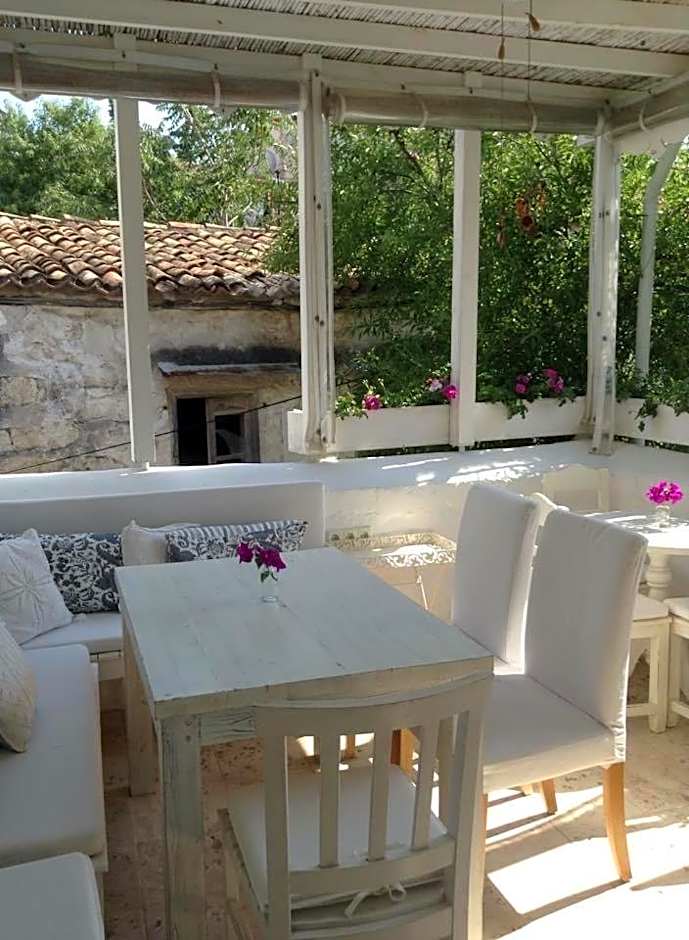 YUKARI SOKAK VIP BUTIK OTEL