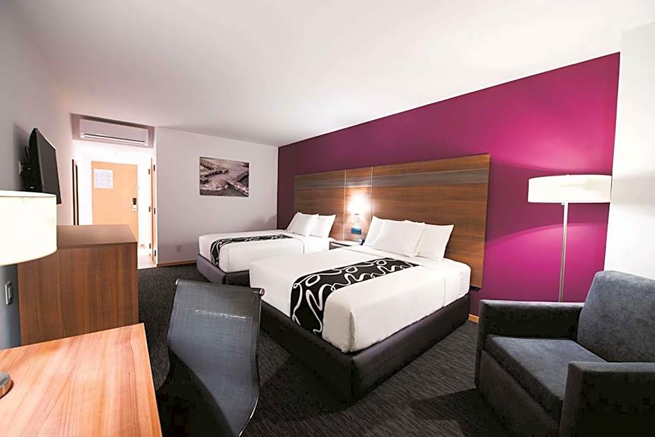 La Quinta Inn & Suites by Wyndham Puebla Ciudad Modelo