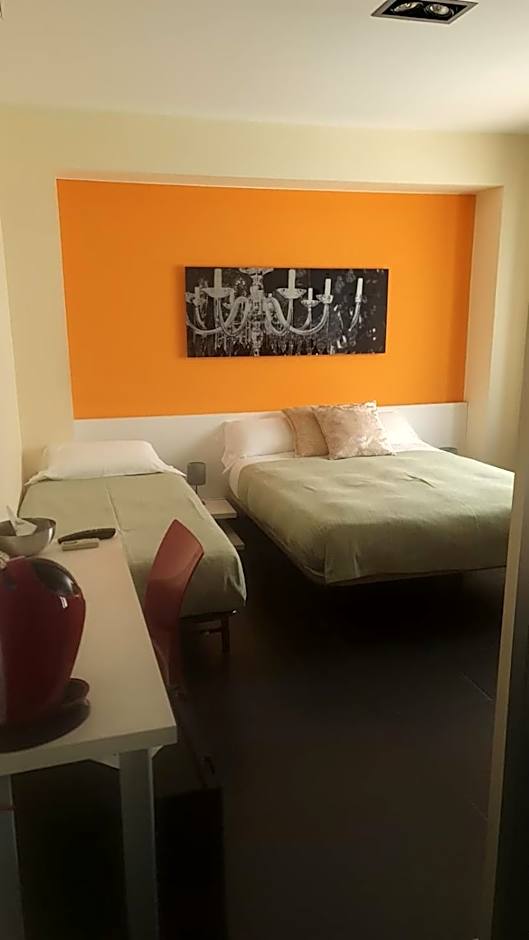 Photo 1 of 4 of Triple Room