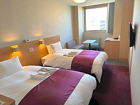 Superior Twin Room - Non-Smoking