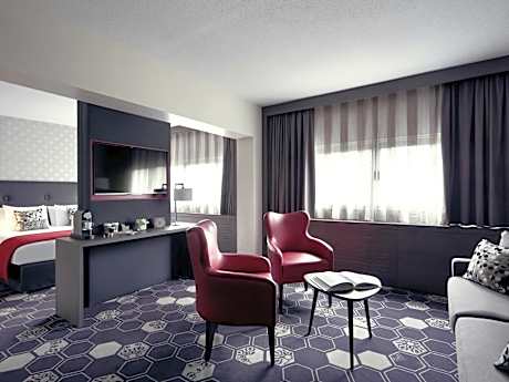 Suite with One Double Bed and Sofa Bed