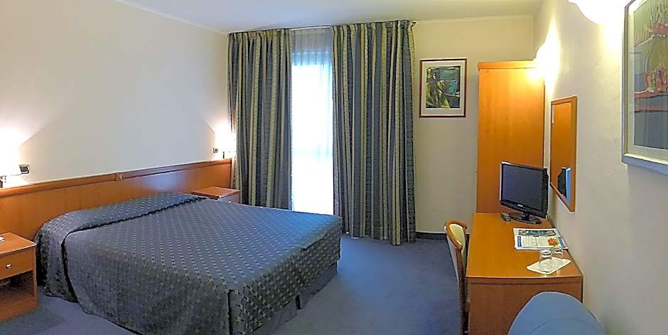 Valdenza Hotel