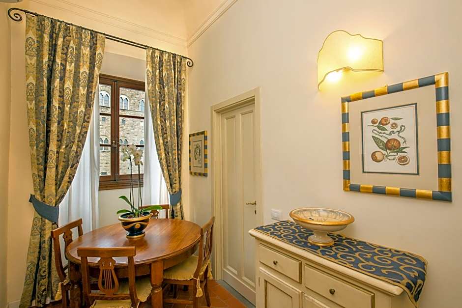 La Casa Del Garbo - Luxury Rooms & Suite