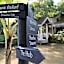 Art House at Chiangdao - Waterlily House