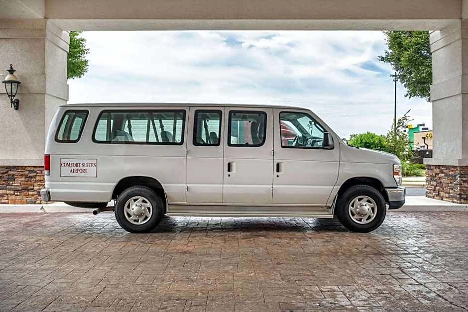 Comfort Suites Airport Louisville