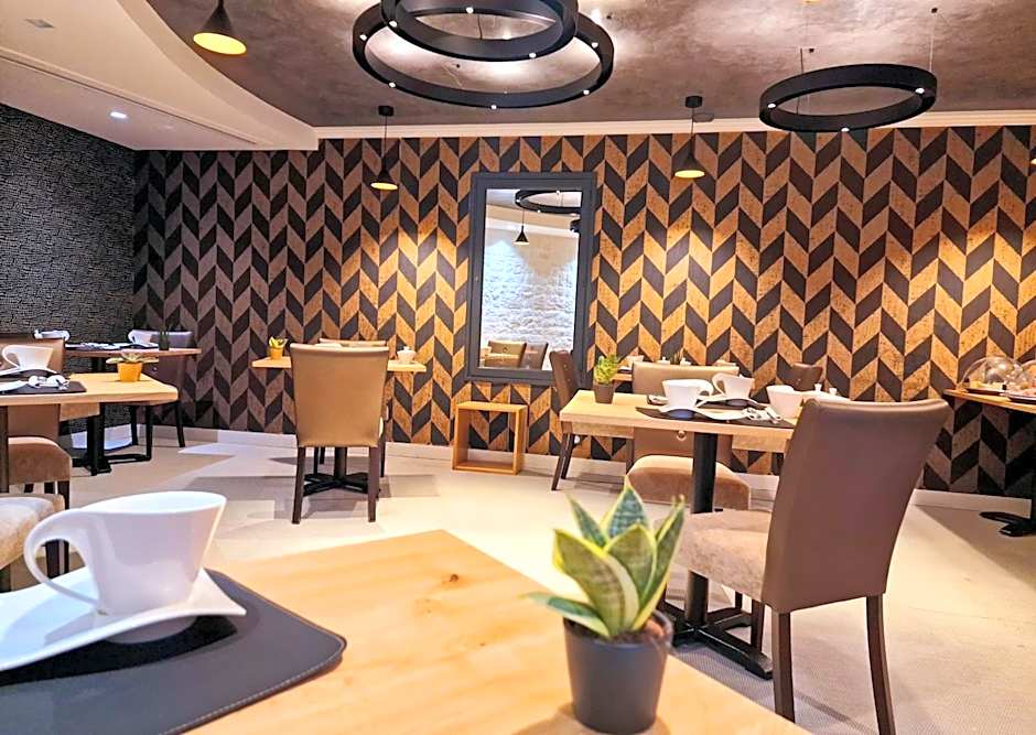 Logis Auberge De La Riviere