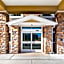 Cobblestone Hotel & Suites Denmark - Green Bay
