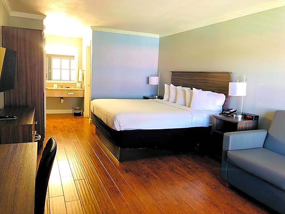 Vero Beach Inn & Suites
