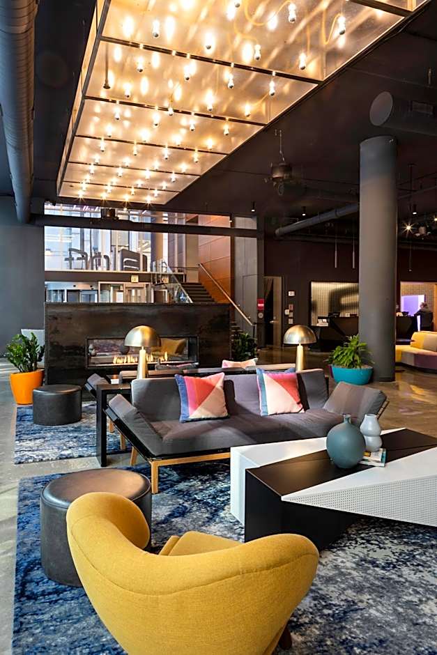 Aloft Chicago Mag Mile
