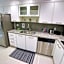 Beautiful penthouse condo with stunning views of both ocean and city