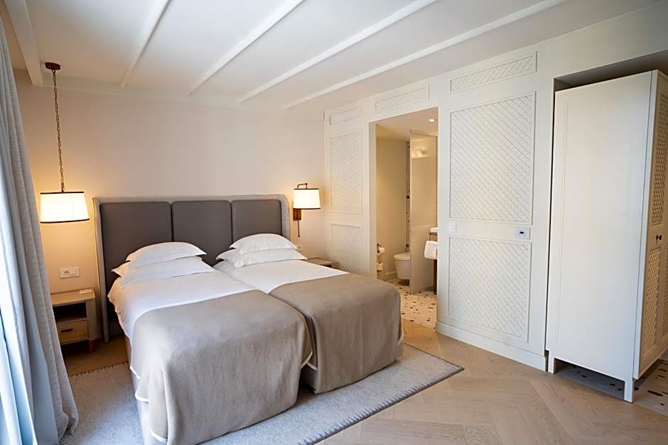 Grand Hotel 4 Opatijska Cvijeta