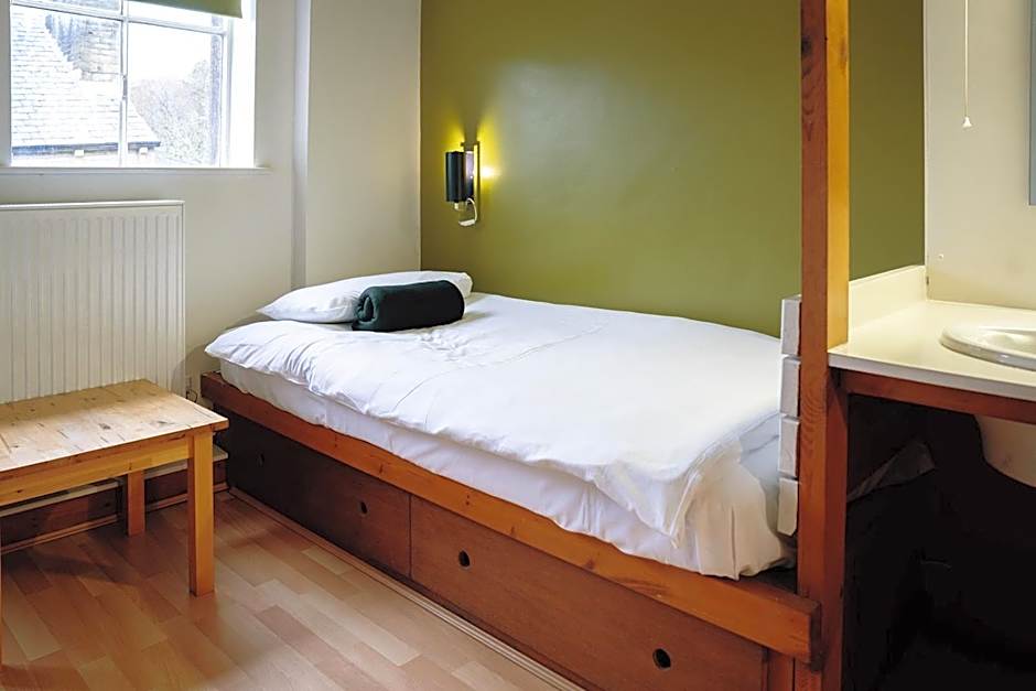 IOU Hebden Bridge Vegetarian Hostel