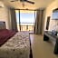 Escape to Paradise, Minimalist 4-BR Beachfront, 300 Mbps with amazing views