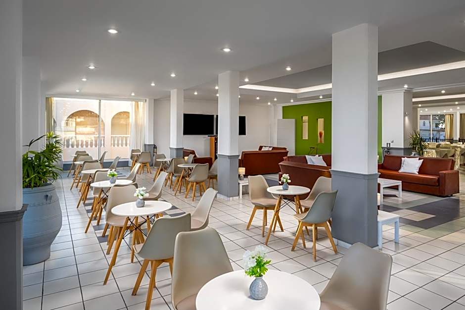 Bayside Hotel Katsaras