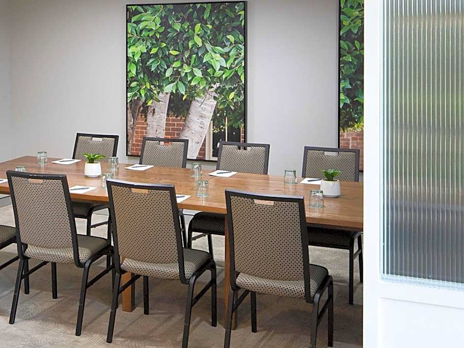 Mercure Sydney Blacktown