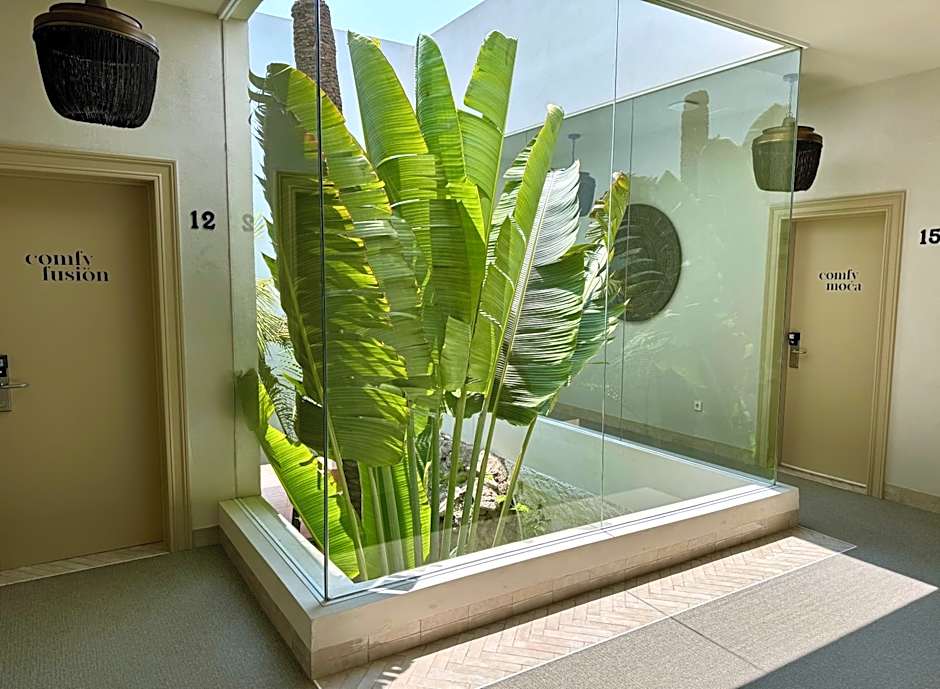 Silken Comfy Studios Hotel