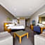 Mercure Kooindah Waters