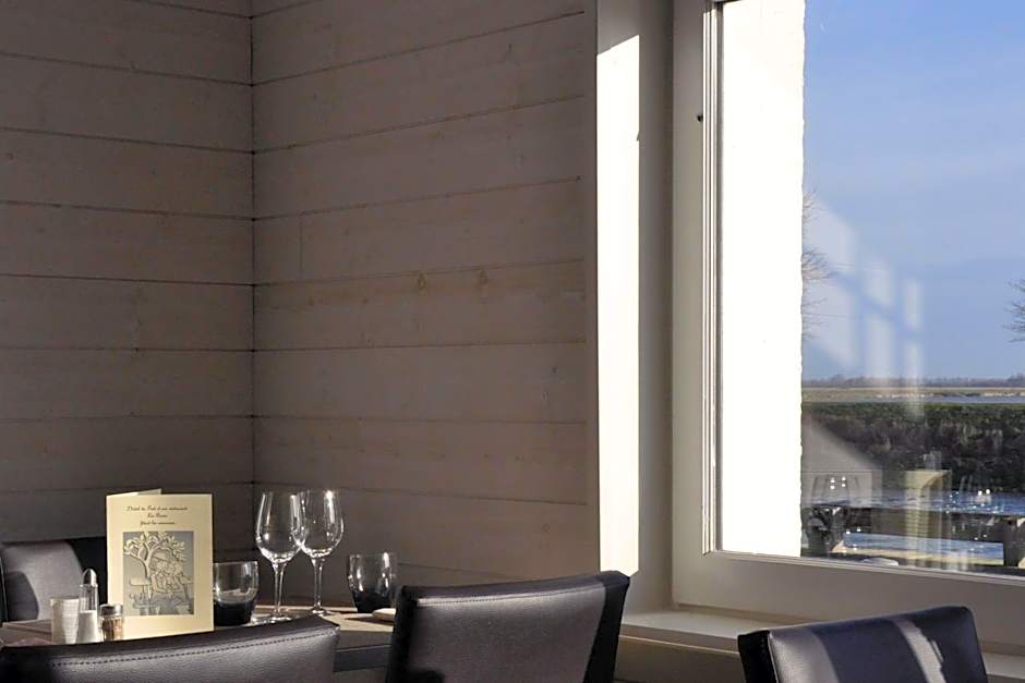 Hotel du Port et des Bains