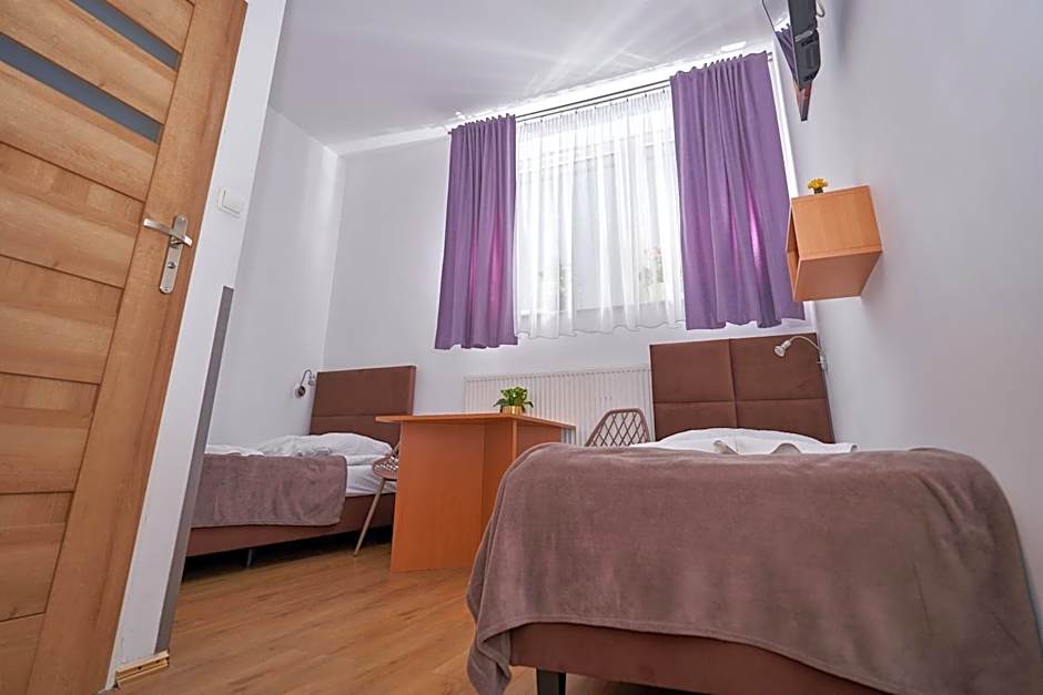 Hostel Evotel